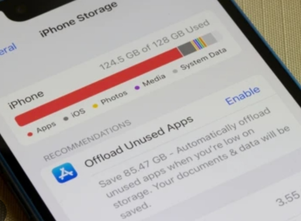 How to Free Up Storage on Smartphone