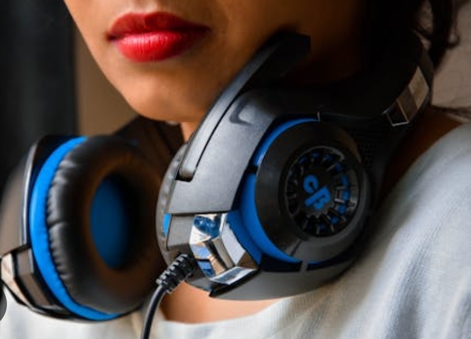 best gaming headsets 2025