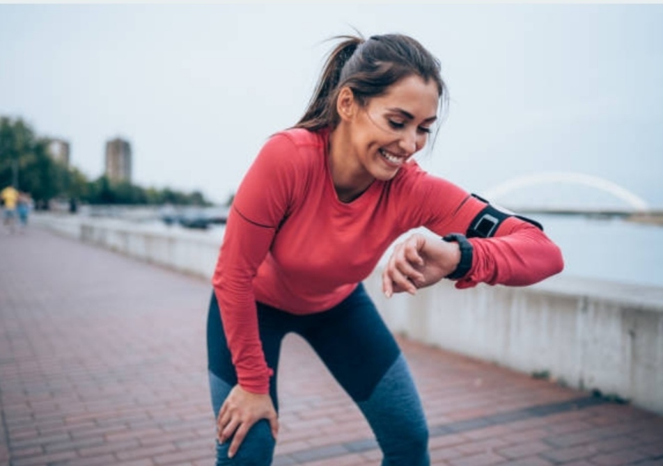 Smartwatch for Fitness vs Productivity