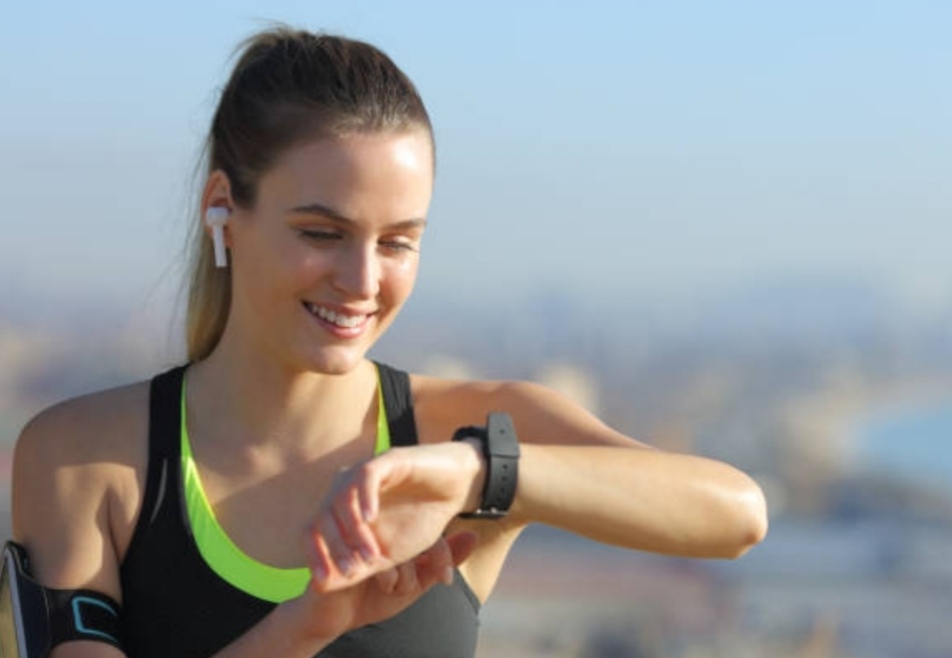 Smartwatch for Fitness vs Productivity