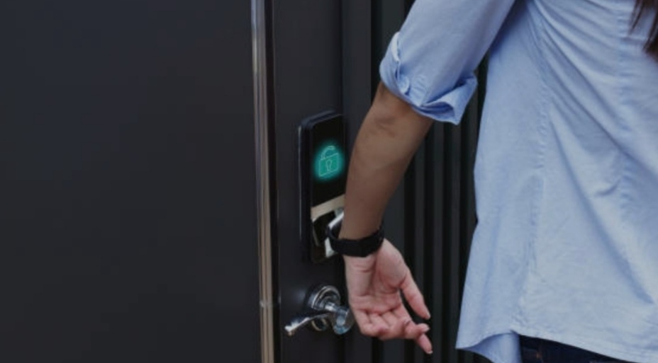 Smart Locks Pros and Cons