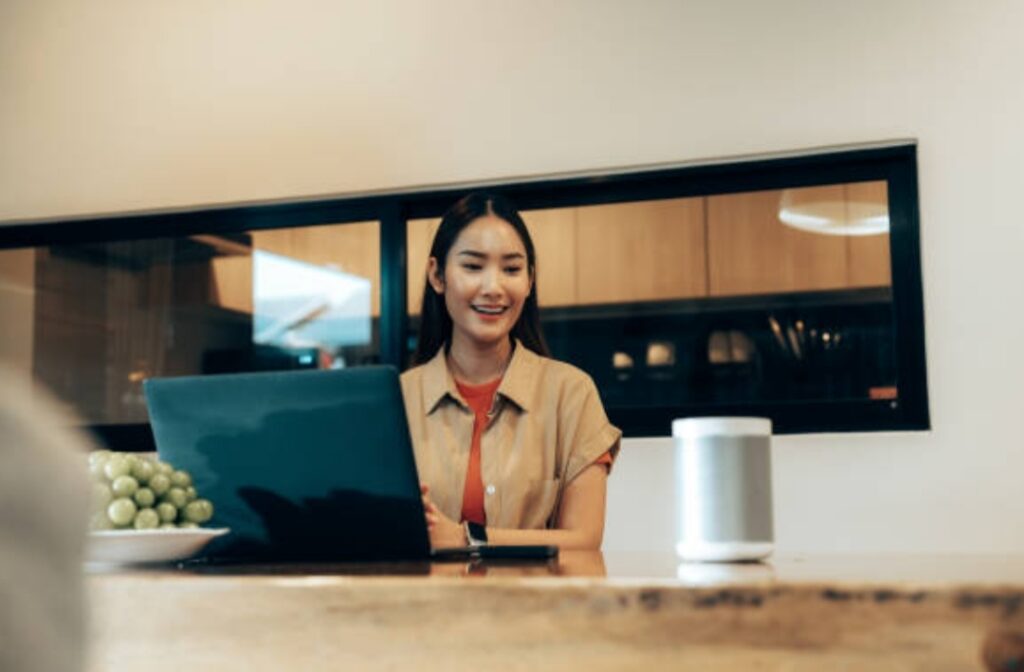 How to Set Up Smart Home Lighting with Voice Control