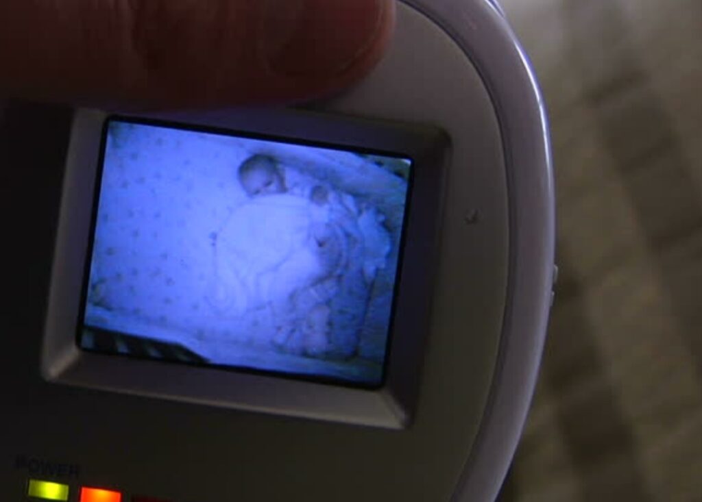 How to Set Up a Smart Baby Monitor