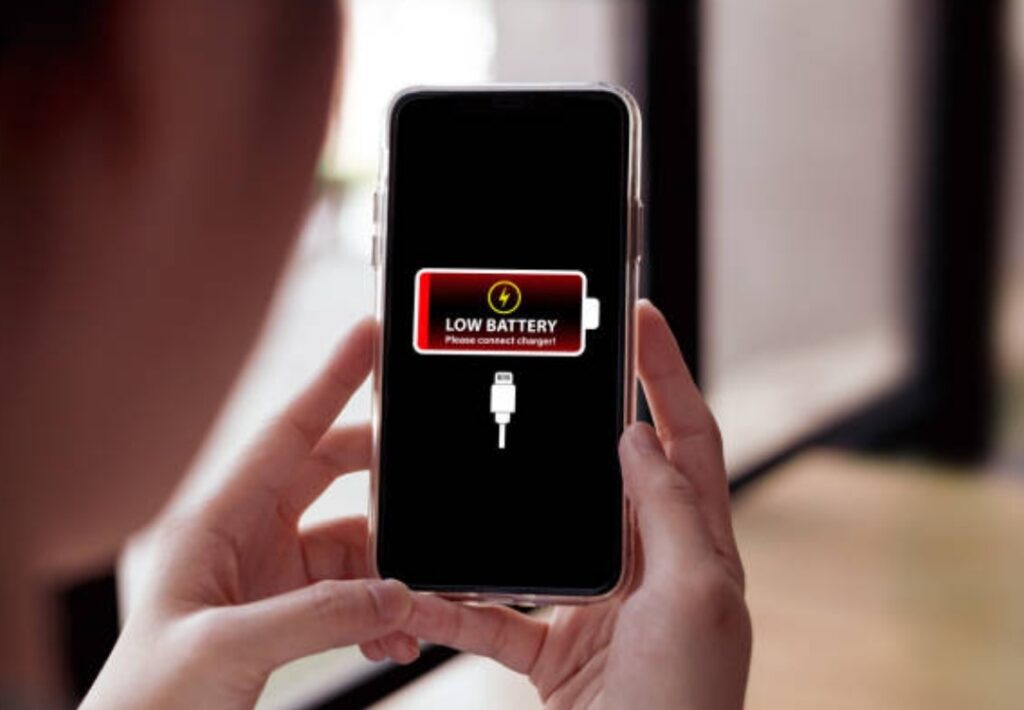 How to Troubleshoot Common Smartphone Charging Issues