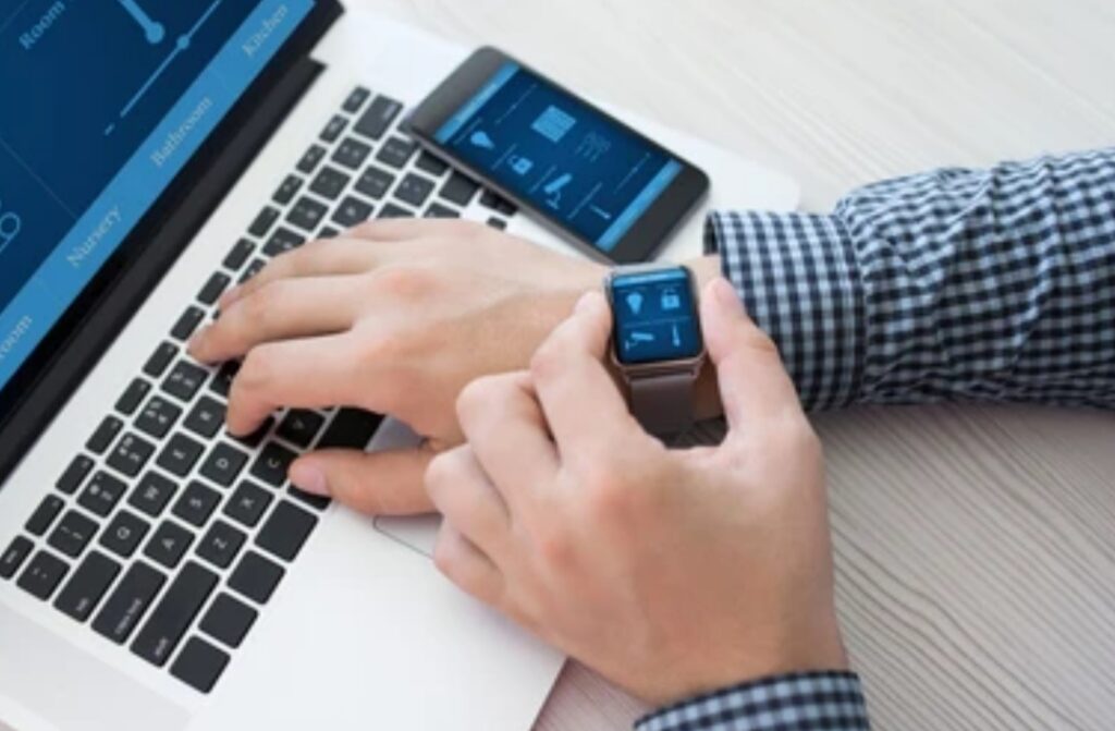 How to Use Smartwatch as a Remote Control