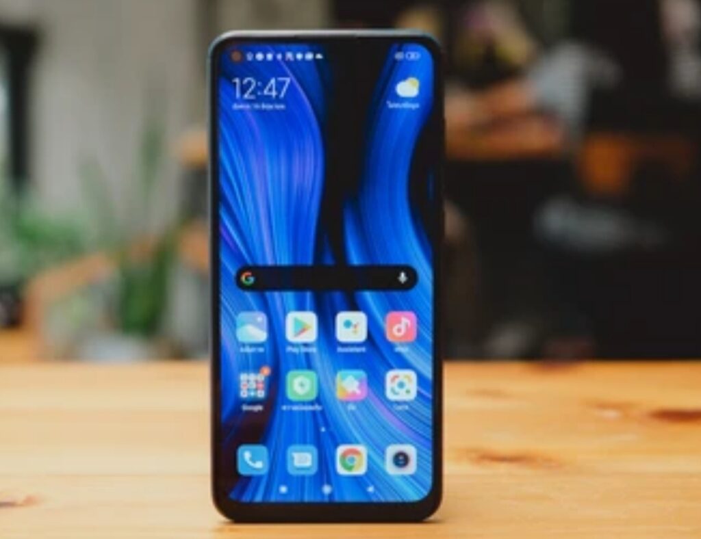 how to customize Android home screen