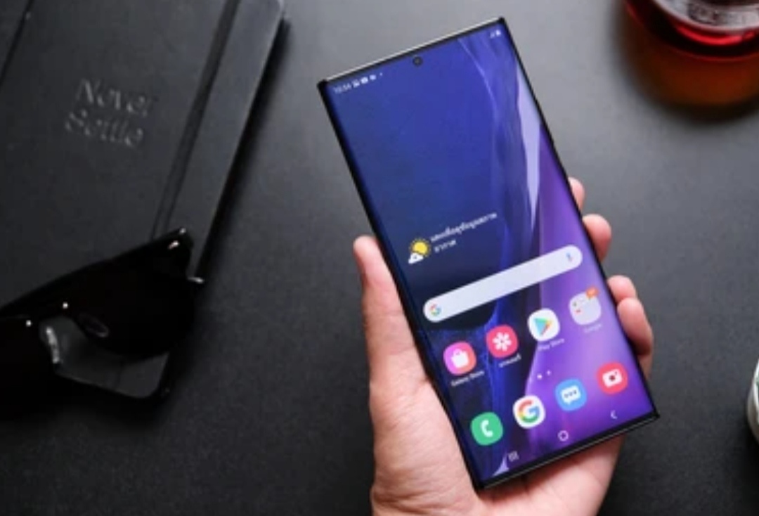 how to customize Android home screen
