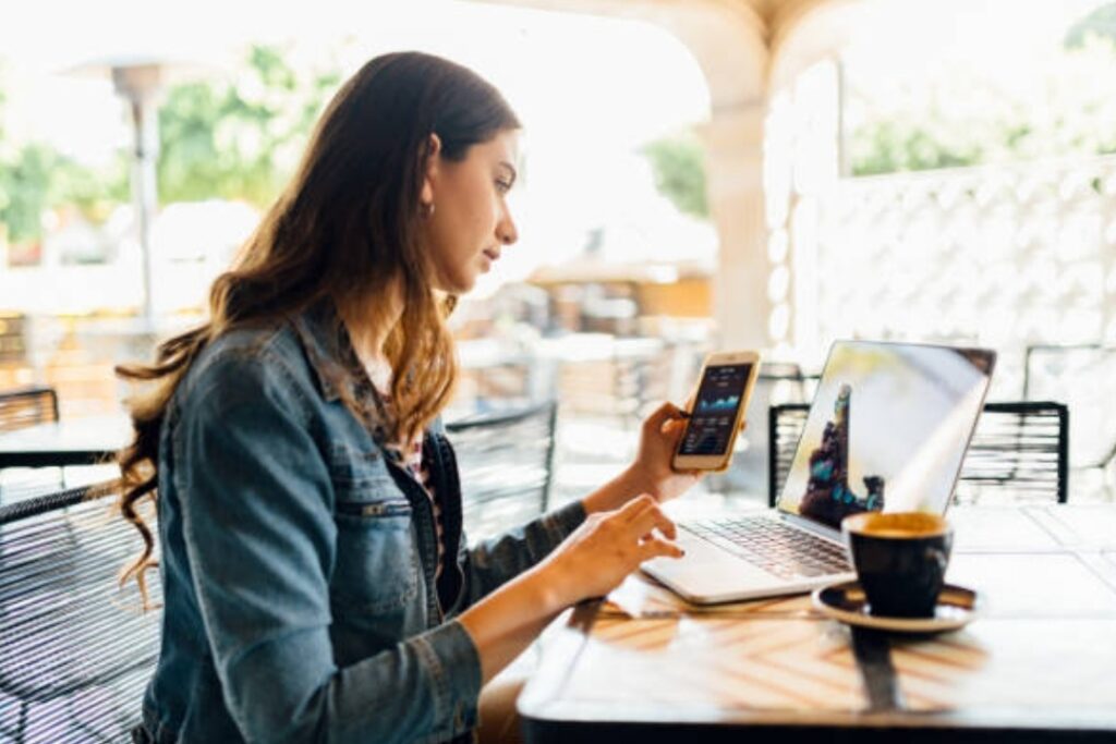 How to Use Smartphone as Wi-Fi Hotspot