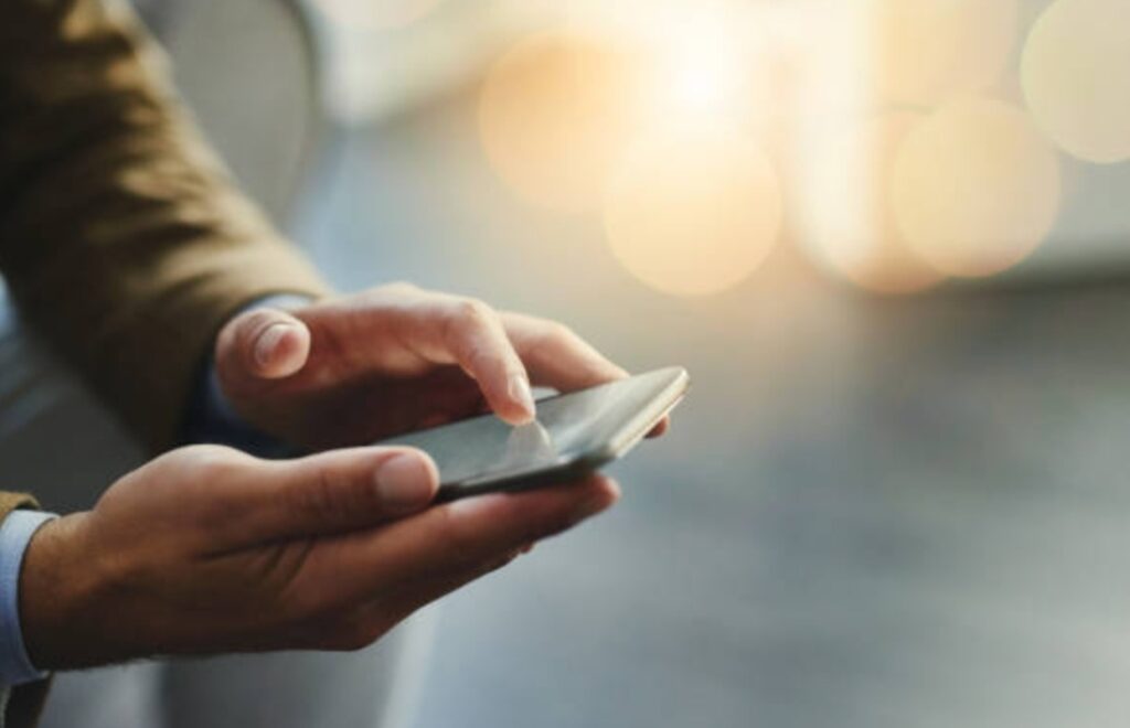 How to Use Smartphone as Wi-Fi Hotspot