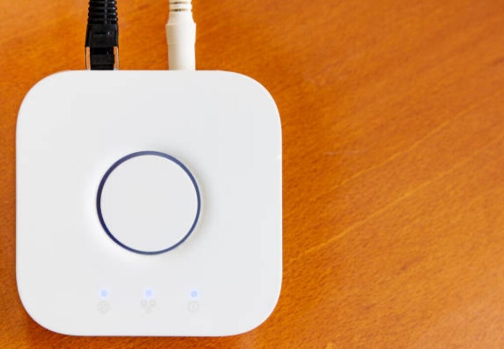 How to Use a Smart Home Hub