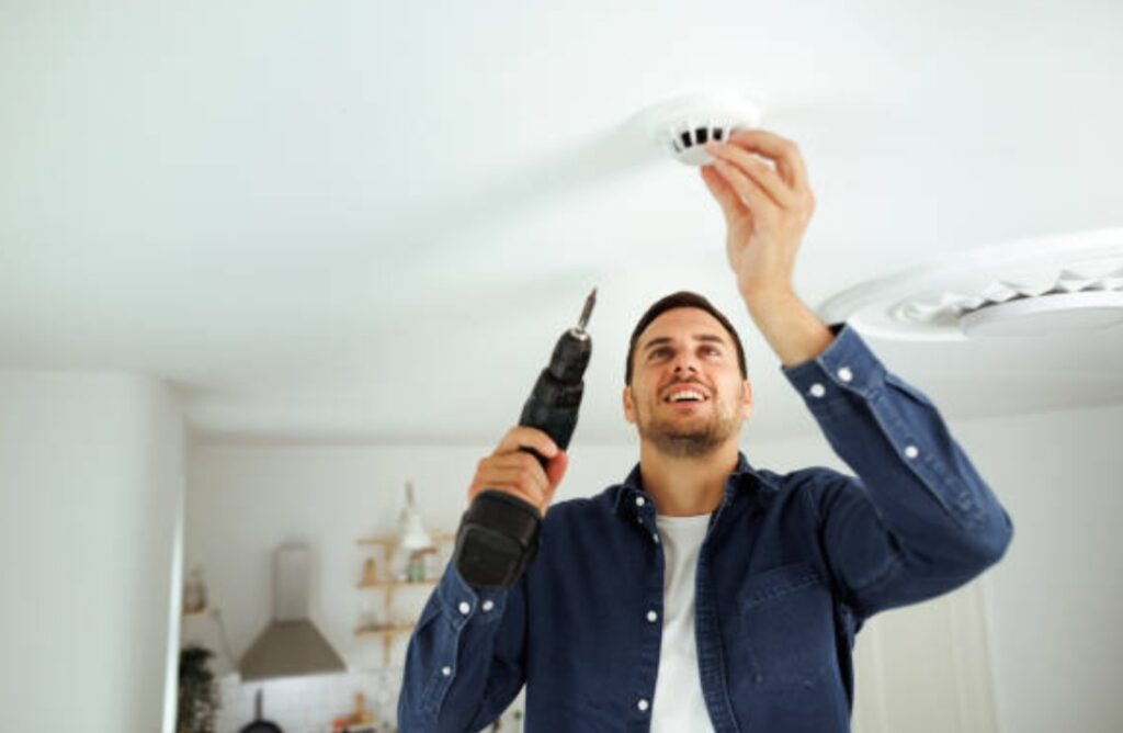 Pros and Cons of DIY Home Security Systems