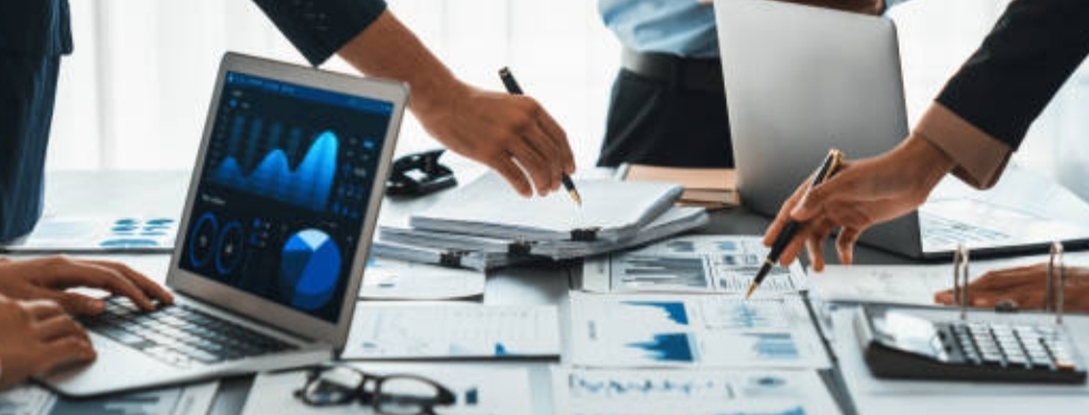 big data, data analytics tools, business intelligence (BI)