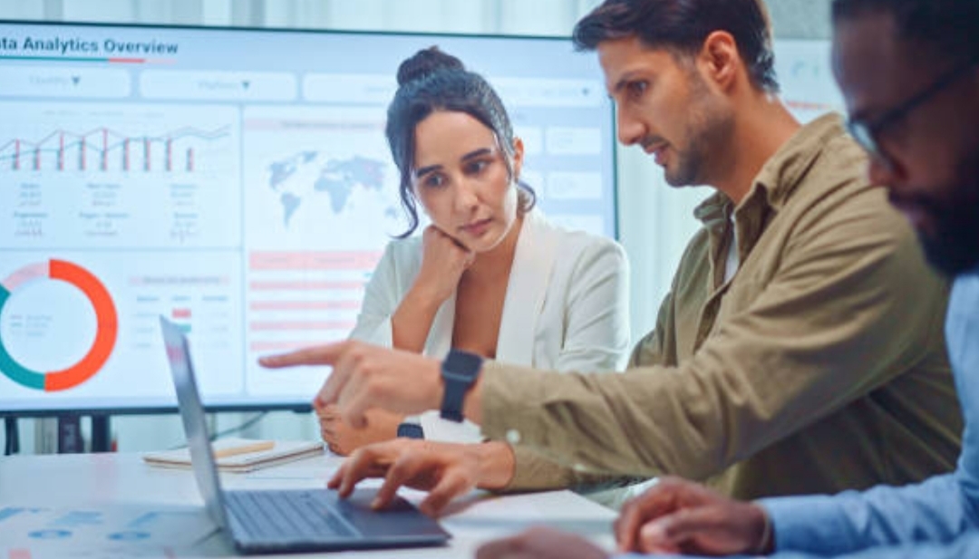 big data, data analytics tools, business intelligence (BI)