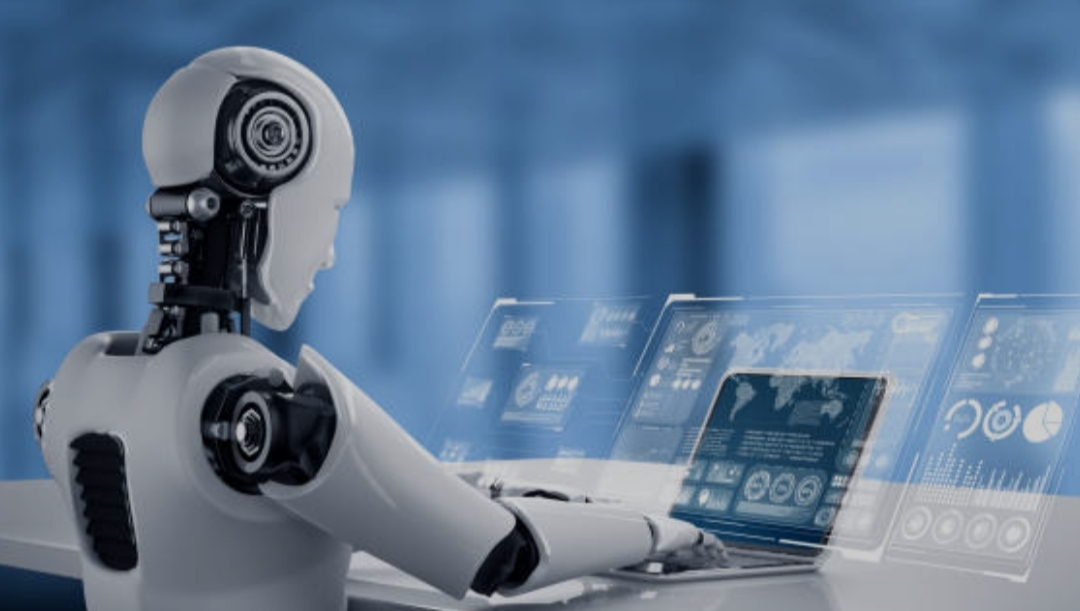 machine learning, AI applications, data analytics