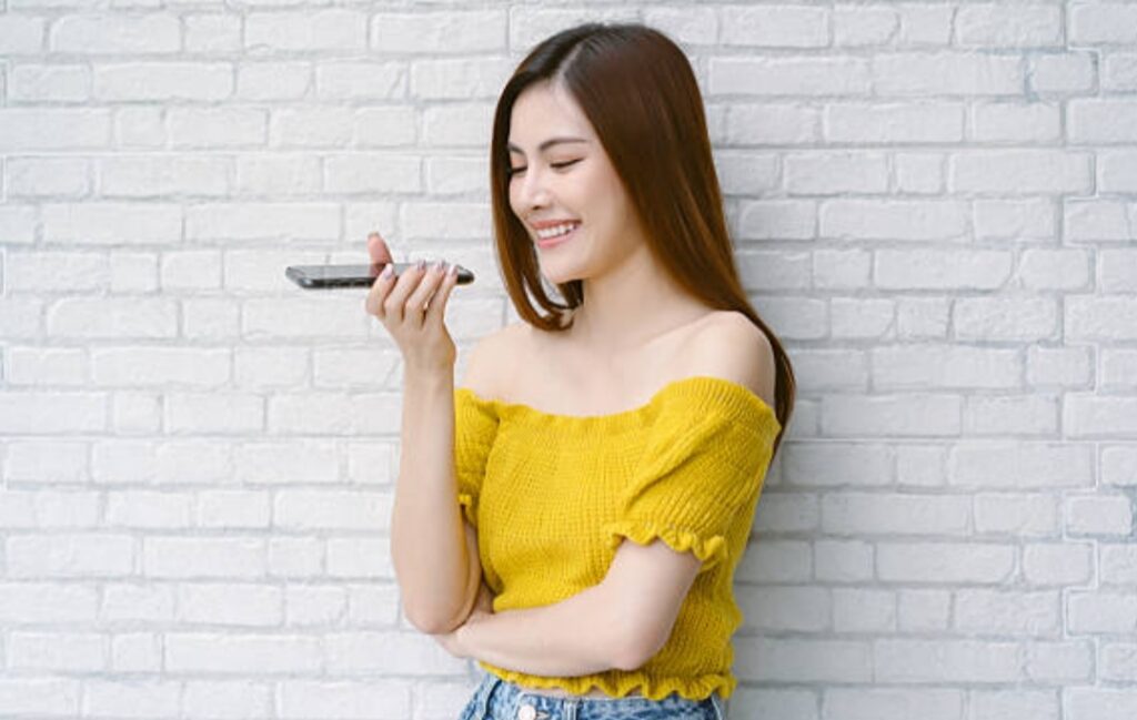 how to record high quality audio on smartphone, record audio phone, mobile podcast setup, audio recording tips (1)