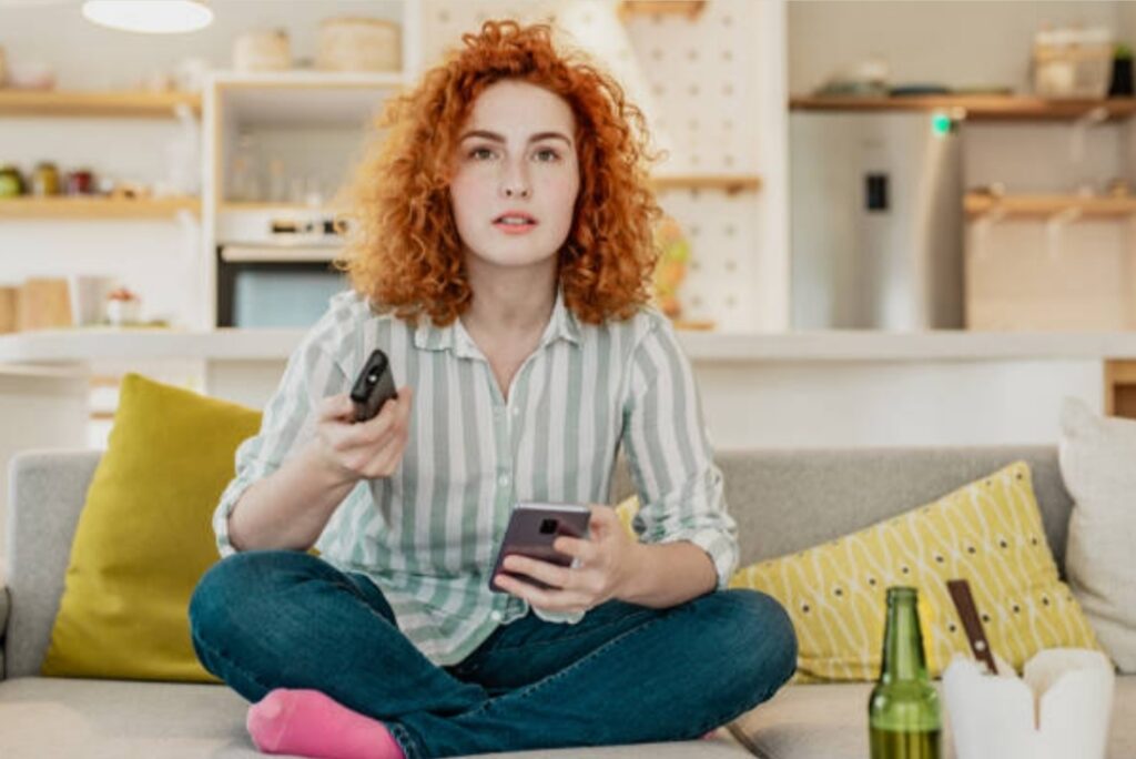 screen mirroring tips, mirror Android to TV, iPhone to smart TV     