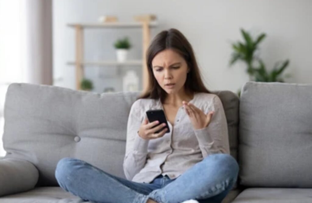 how to check if your phone is slowing down, phone lag fix, android performance tips (1)