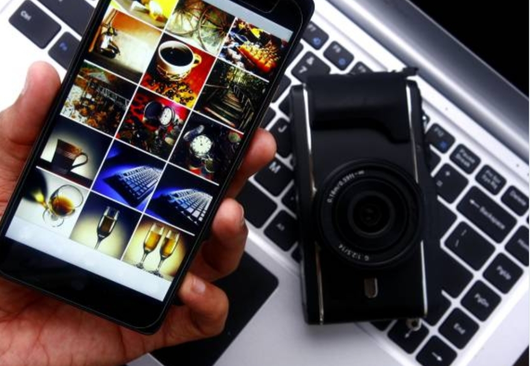 how to hide photos and videos on smartphone, hide photos on Android, hide photos on iPhone, private album (4)