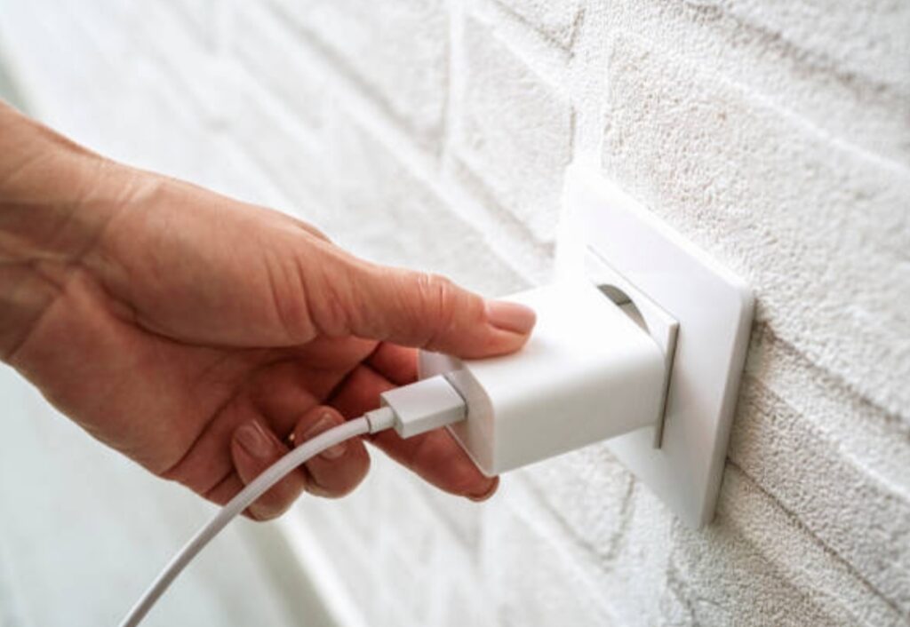 how to make your phone charge faster, fast phone charging, charging speed tips 