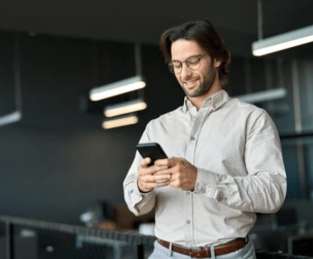 how to schedule text messages on your phone, send later SMS, scheduled messages