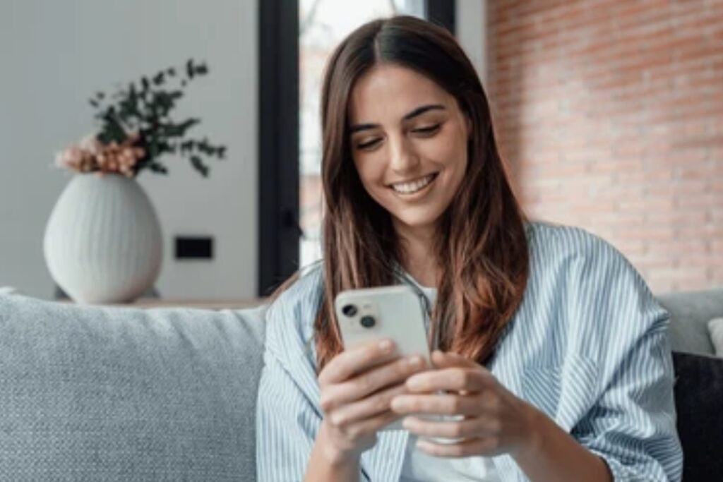 how to schedule text messages on your phone, send later SMS, scheduled messages