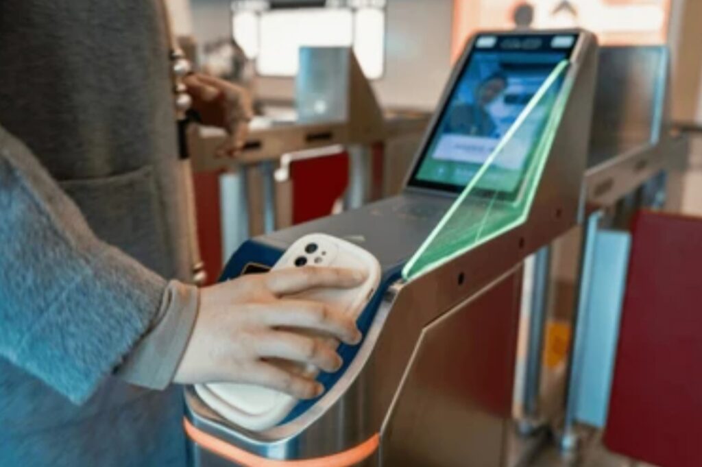 how to use NFC on your phone, Android NFC tricks, tap to share