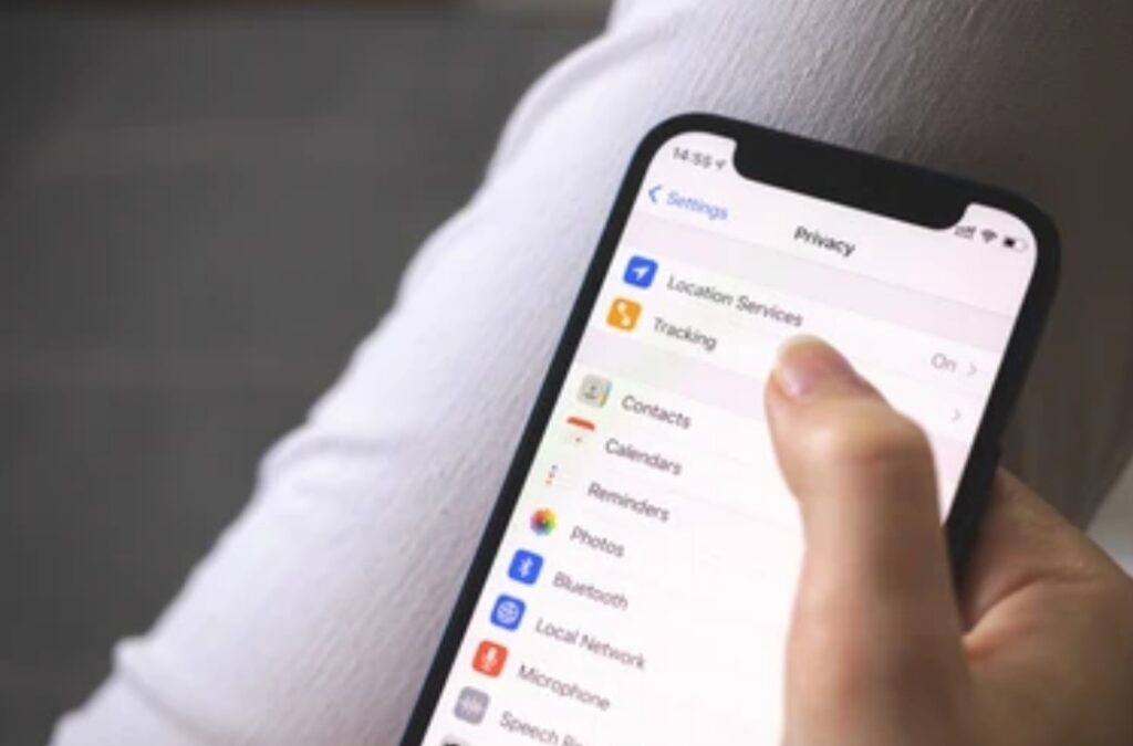 iPhone security settings, iOS privacy tips,