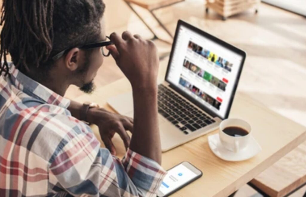 How to Download YouTube Videos Safely and Legally, download YouTube video legally, video downloader tools (1)