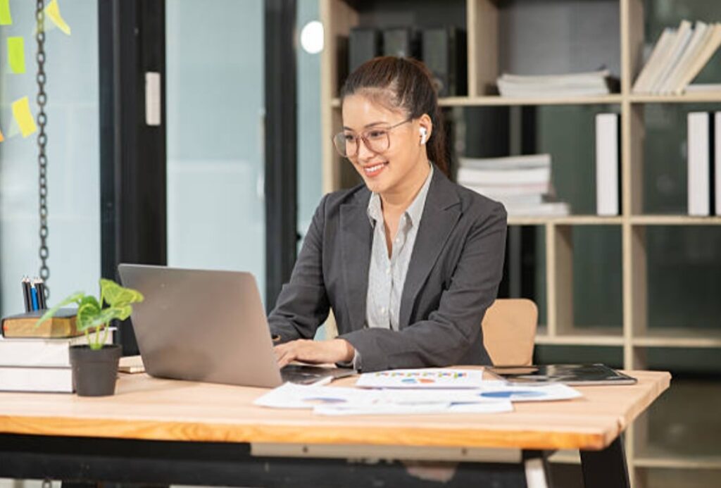 hybrid computing definition, hybrid computing uses, hybrid computing explained