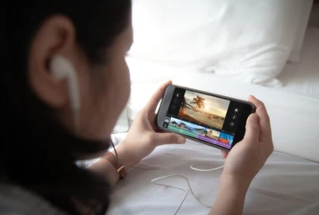 mobile video editor with no watermark