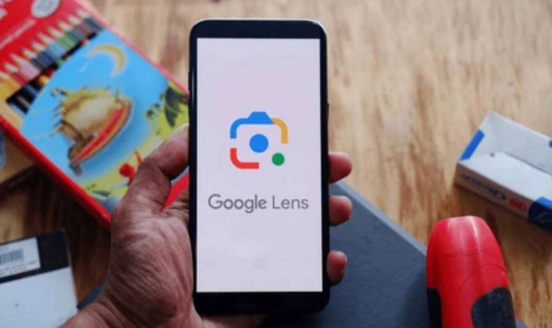 how to use Google Lens to search anything with camera, Google Lens tips, visual search tricks (2)