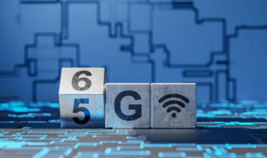 6G technology explained, 6G vs 5G speed, 6G benefits 2025