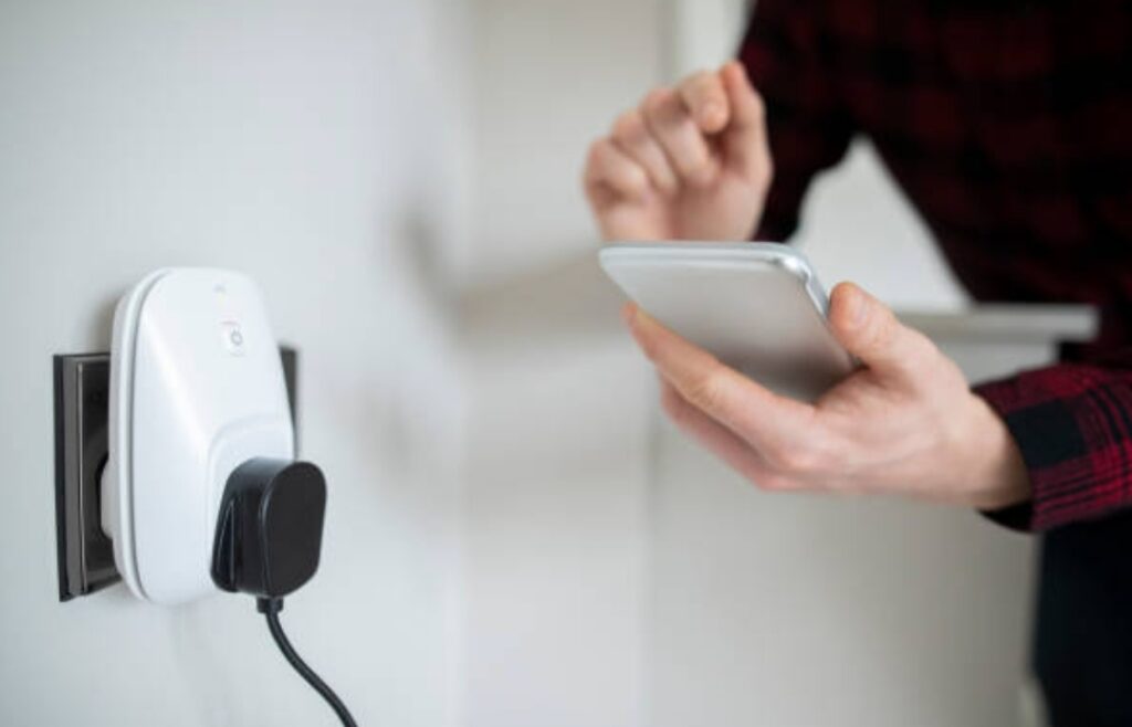 best tech gadgets under $50, cheap useful gadgets 2025, affordable gadgets  (3)