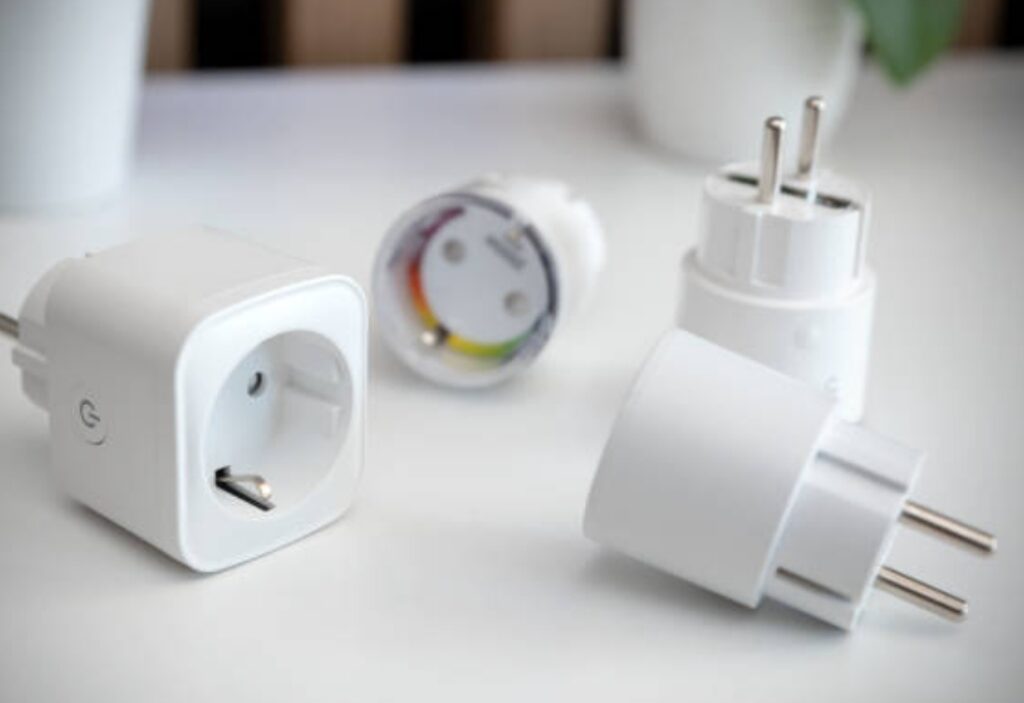 best smart plugs 2025, smart plug setup, automate home devices,