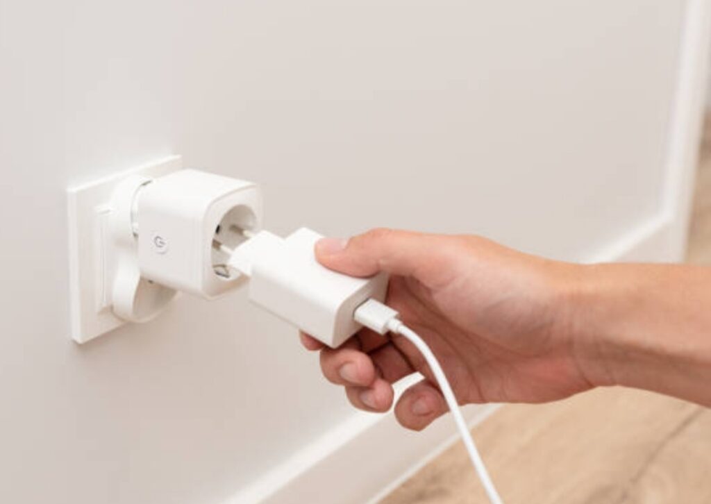 best smart plugs 2025, smart plug setup, automate home devices,