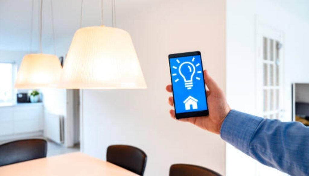 smart lighting setup, energy saving lights, best smart bulbs 2025  (9)